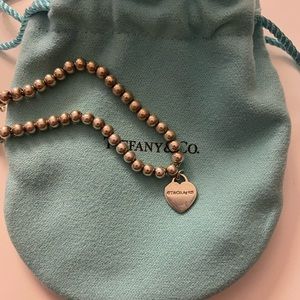 Pre-owned Authentic Tiffany & Co silver heart bracelet
